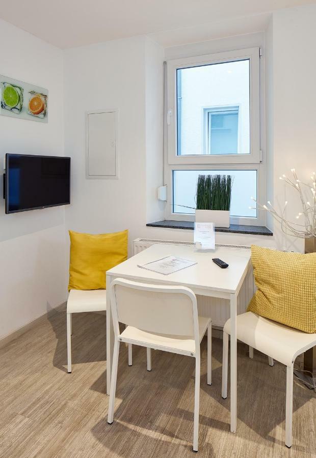Apartments 4 You - Goethestrasse Furth Bagian luar foto