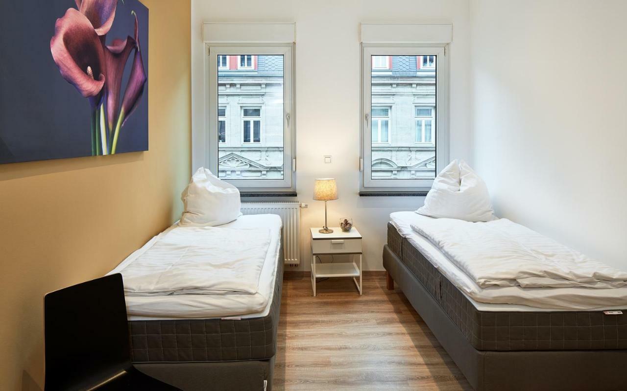 Apartments 4 You - Goethestrasse Furth Bagian luar foto