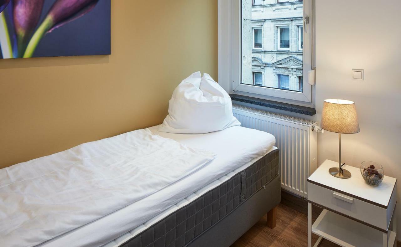 Apartments 4 You - Goethestrasse Furth Bagian luar foto