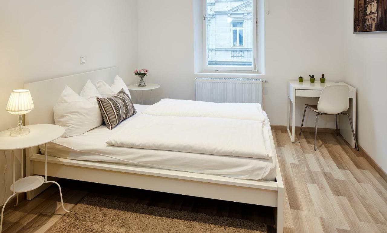 Apartments 4 You - Goethestrasse Furth Bagian luar foto